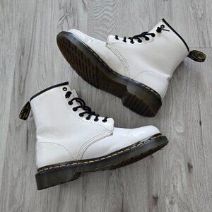 Dr. Martens | 1460 white patent leather indie combat boots | WMS 7